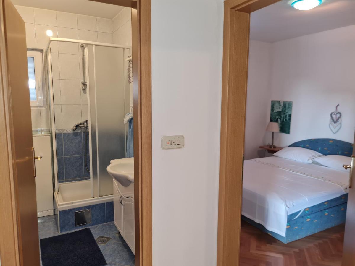 Apartment Silva, 50M From Beach Makarska Eksteriør bilde