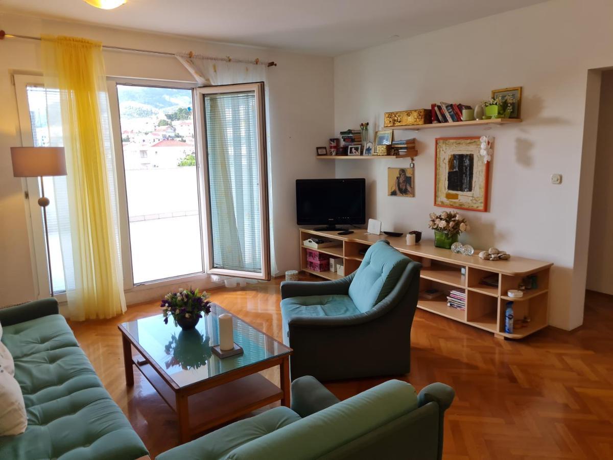 Apartment Silva, 50M From Beach Makarska Eksteriør bilde