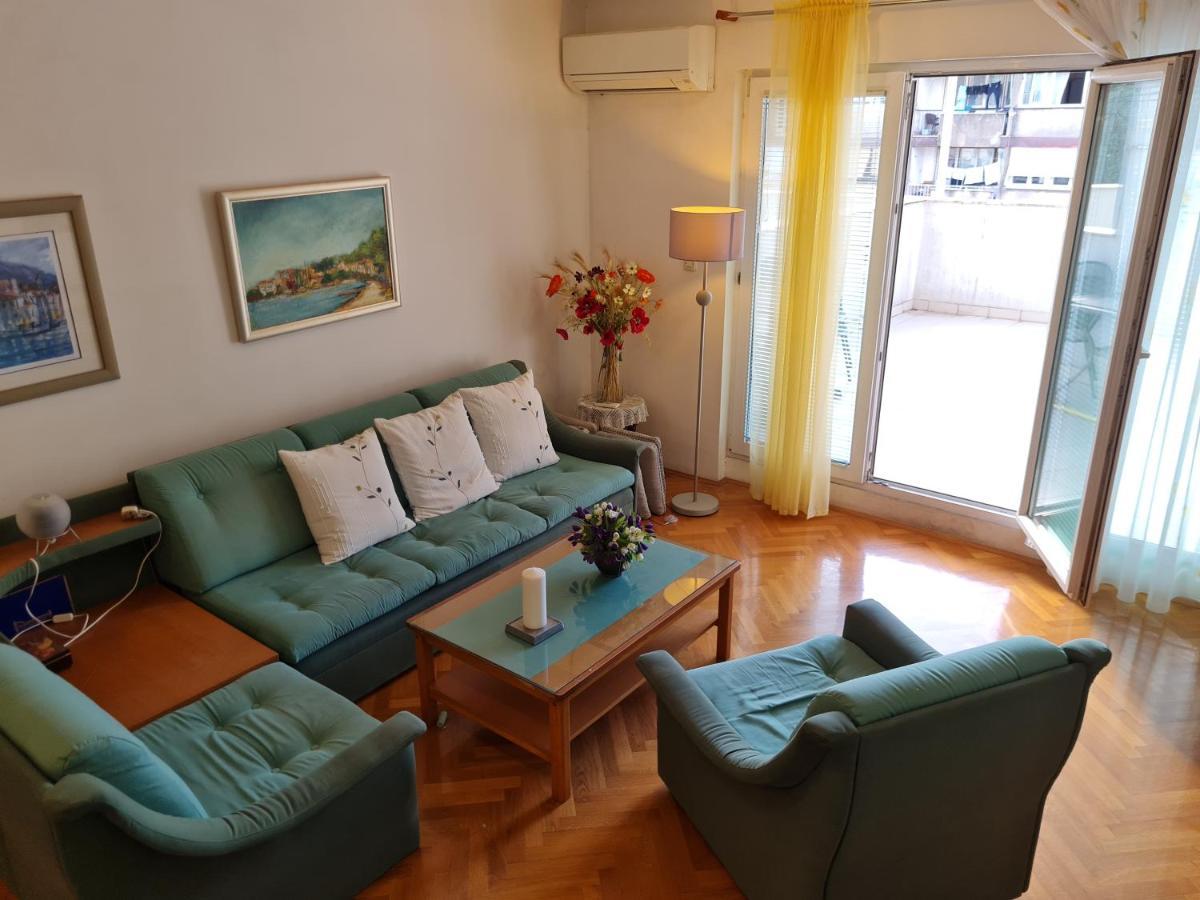 Apartment Silva, 50M From Beach Makarska Eksteriør bilde